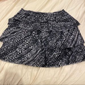 Black and White Patterned Skirt